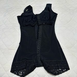 DIAMANTE BY CAROLINA SANDOVAL